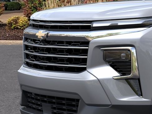 New 2026 Chevrolet Traverse LT w/ LPO, Floor Liner Package AWD/4WD image 13