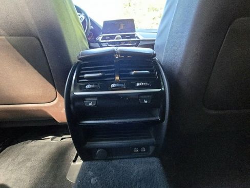 Used 2020 BMW M550i xDrive w/ Executive Package image 20