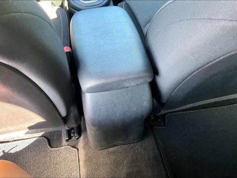 Used 2022 Kia Forte LXS FWD image 30