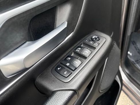 Used 2019 RAM 1500 Big Horn image 10