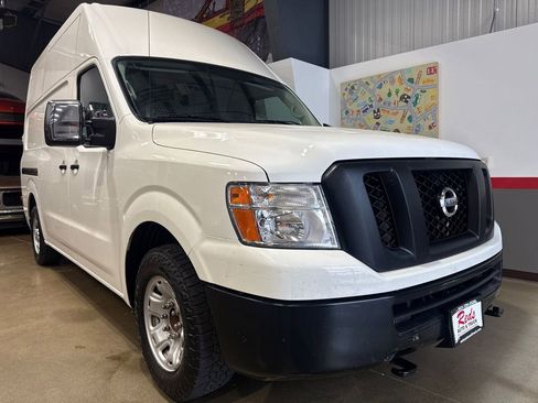 Used 2020 Nissan NV 2500 SV RWD image 40
