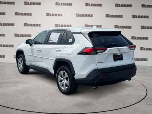 Used 2023 Toyota RAV4 LE AWD/4WD image 3
