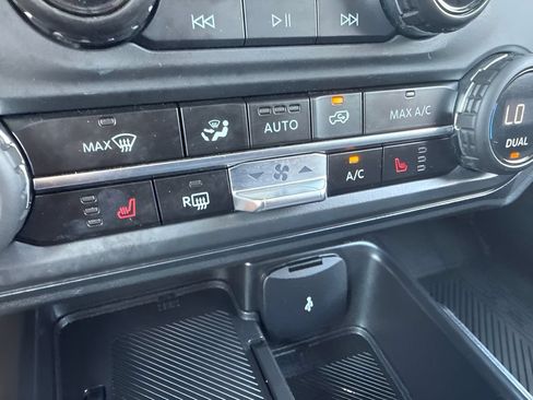 Used 2025 Ford Bronco Big Bend AWD/4WD image 16