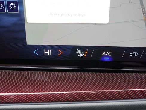 New 2026 Chevrolet Traverse Z71 w/ Driver Confidence Package image 15