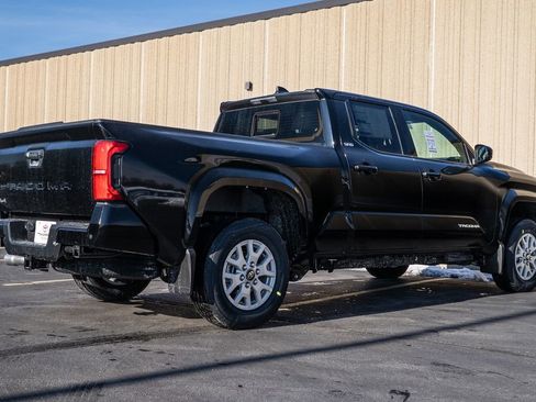New 2026 Toyota Tacoma SR5 image 7