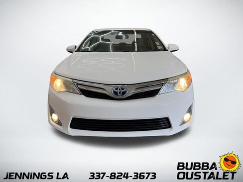 Used 2013 Toyota Camry XLE w/ Convenience Pkg image 9