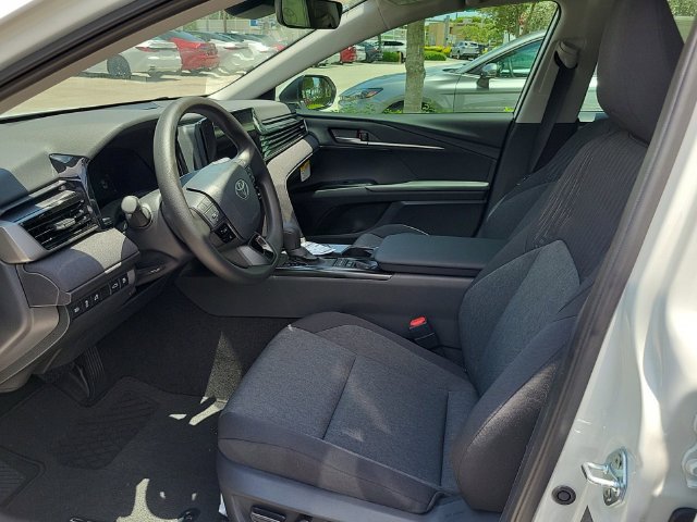 Used 2025 Toyota Camry LE w/ Convenience Package FWD image 10