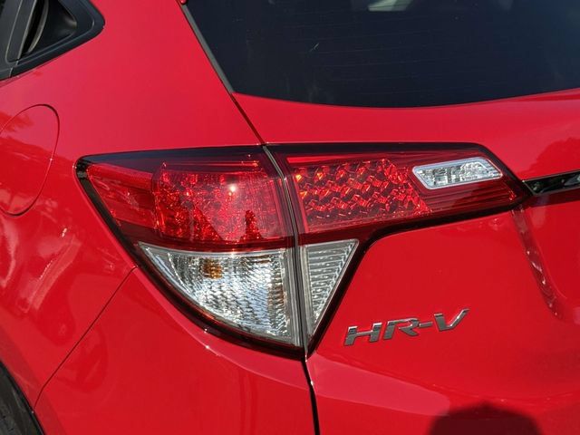 Used 2022 Honda HR-V Sport image 9