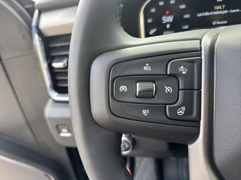 Used 2024 GMC Sierra 3500 Denali w/ Denali Reserve Package image 20