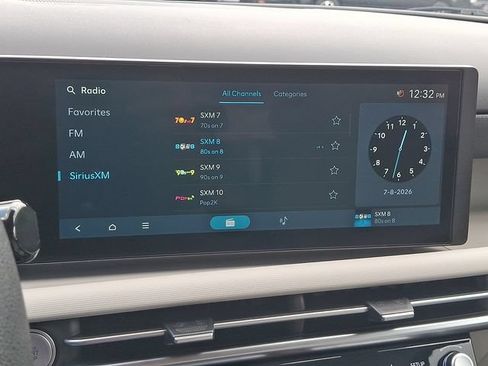 Used 2025 Hyundai Tucson SEL FWD image 16