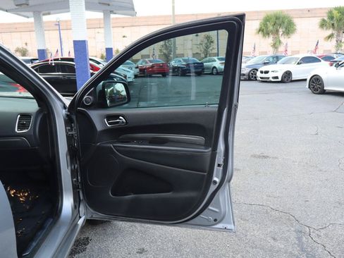 Used 2020 Dodge Durango R/T w/ Technology Group RWD image 11