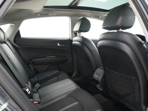 Used 2019 Kia Optima S w/ S Panoramic Sunroof Package FWD image 12