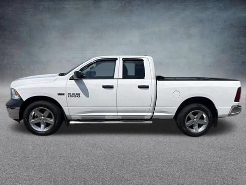 Used 2017 RAM 1500 ST w/ SXT Appearance Group AWD/4WD image 10