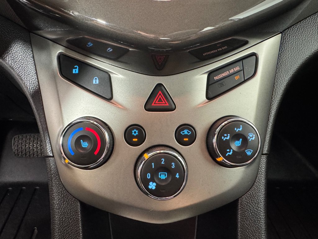 Used 2015 Chevrolet Sonic LTZ FWD image 13