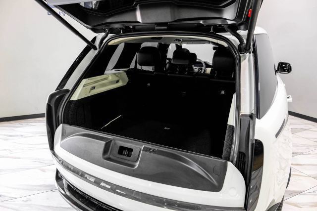 Used 2023 Land Rover Range Rover SE AWD/4WD image 63