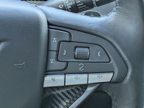 Used 2021 Cadillac Escalade Luxury RWD image 23