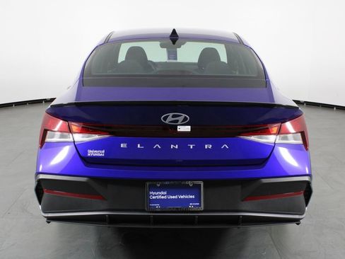 Certified 2025 Hyundai Elantra Sport image 11