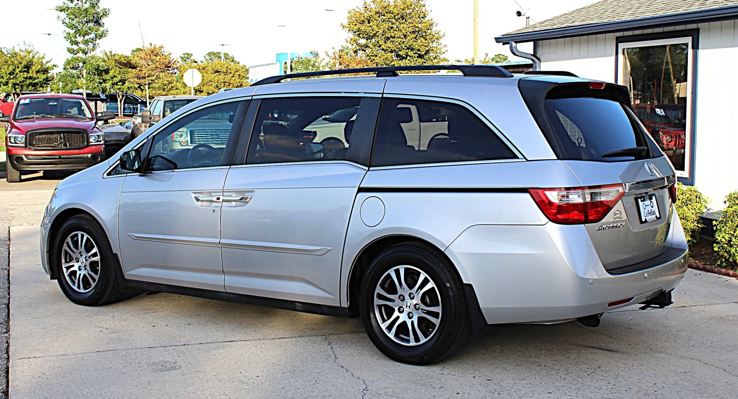 Used 2012 Honda Odyssey EX-L image 3