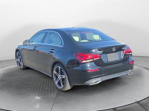 Used 2019 Mercedes-Benz A 220 4MATIC image 3