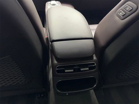 Used 2024 Genesis GV70 2.5T w/ Advanced Package image 68