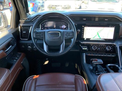 Used 2024 GMC Sierra 1500 Denali Ultimate image 11