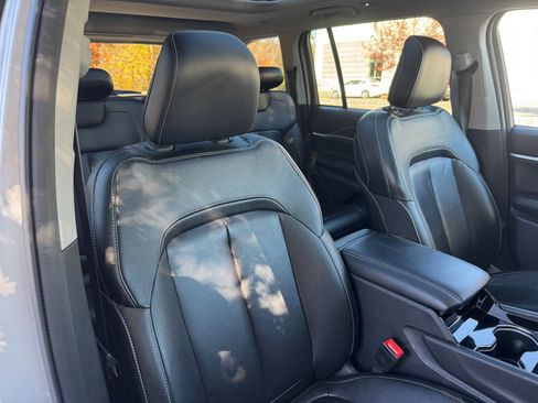 Used 2022 Jeep Grand Cherokee Limited 4xe image 51