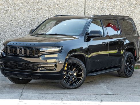 Used 2024 Jeep Wagoneer Series II w/ Convenience Group I image 6