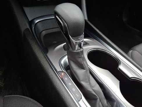 Used 2024 Chevrolet Malibu LT FWD image 15