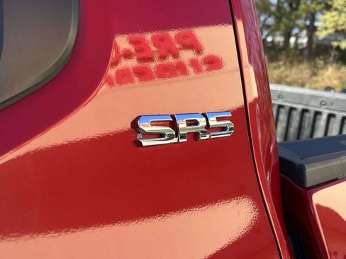 Used 2024 Toyota Tacoma SR5 image 29