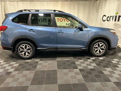 Used 2020 Subaru Forester Premium image 10