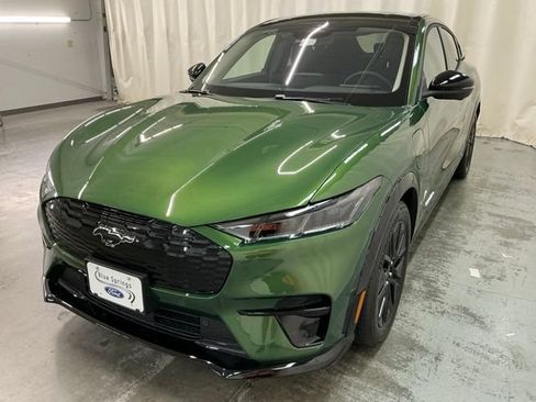 New 2026 Ford Mustang Mach-E Premium w/ Sport Appearance Package AWD/4WD image 9