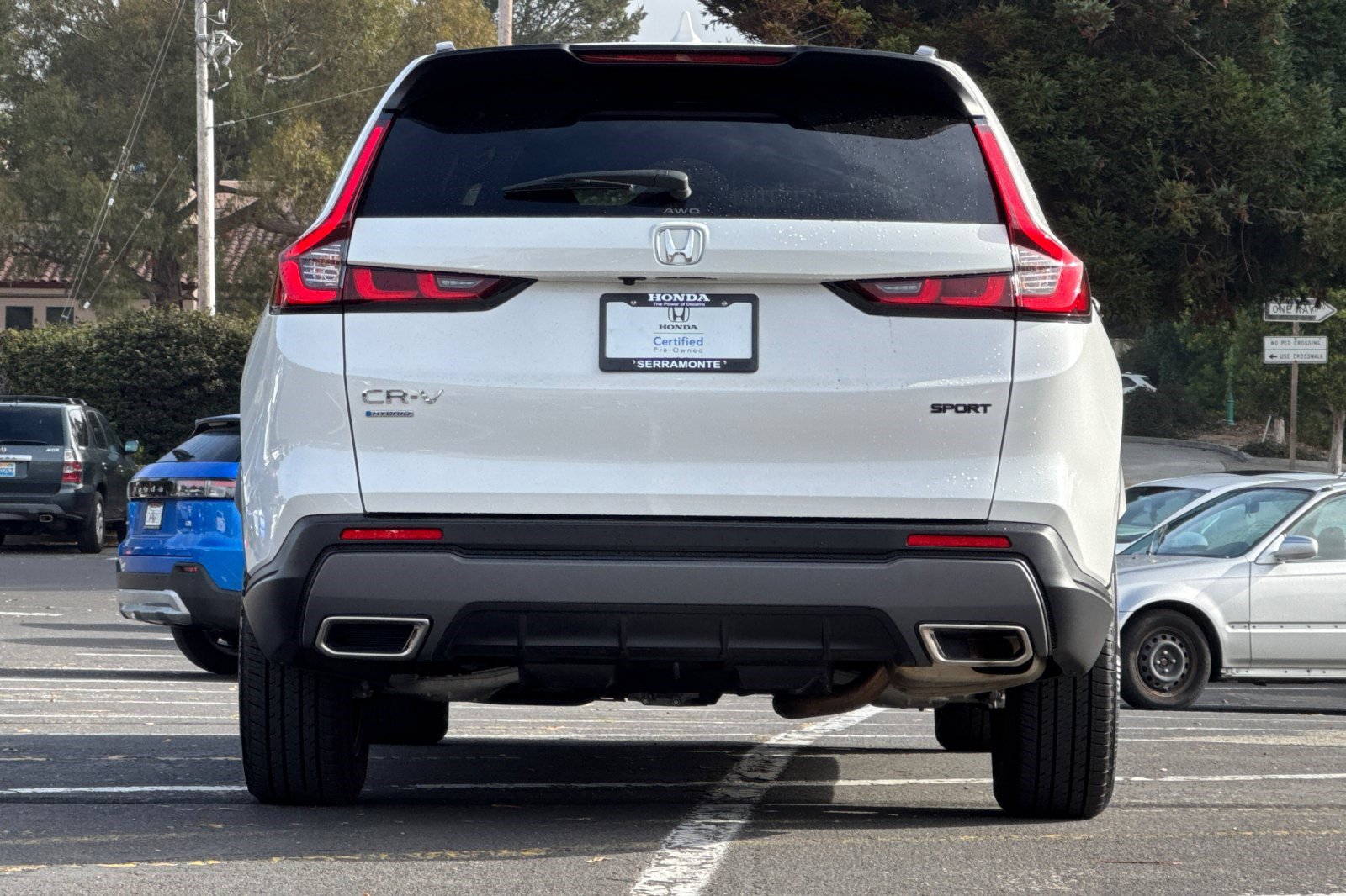 Used 2025 Honda CR-V Sport image 9