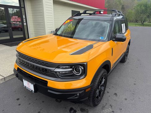 Used 2021 Ford Bronco Sport First Edition AWD/4WD image 3