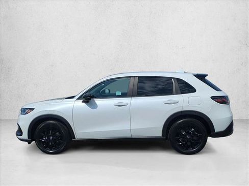 Used 2025 Honda HR-V Sport image 9