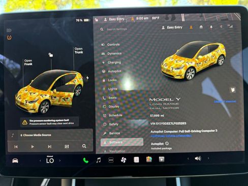 Used 2020 Tesla Model Y Long Range image 25