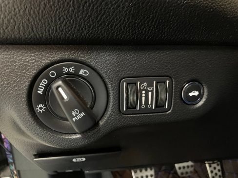 Used 2022 Dodge Challenger R/T w/ Blacktop Package RWD image 13