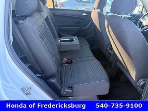 Used 2023 Volkswagen Tiguan S image 33