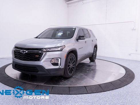 Used 2023 Chevrolet Traverse RS w/ LPO, Floor Liner Package AWD/4WD image 32