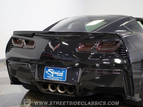 Used 2015 Chevrolet Corvette Stingray Coupe RWD image 27