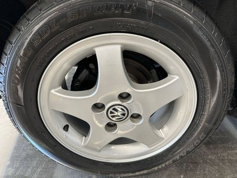 Used 1997 Volkswagen GTI FWD image 25