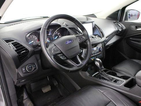Used 2019 Ford Escape Titanium image 24
