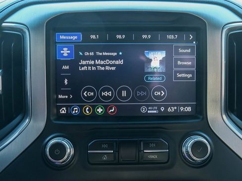 Used 2021 GMC Sierra 1500 SLT image 29