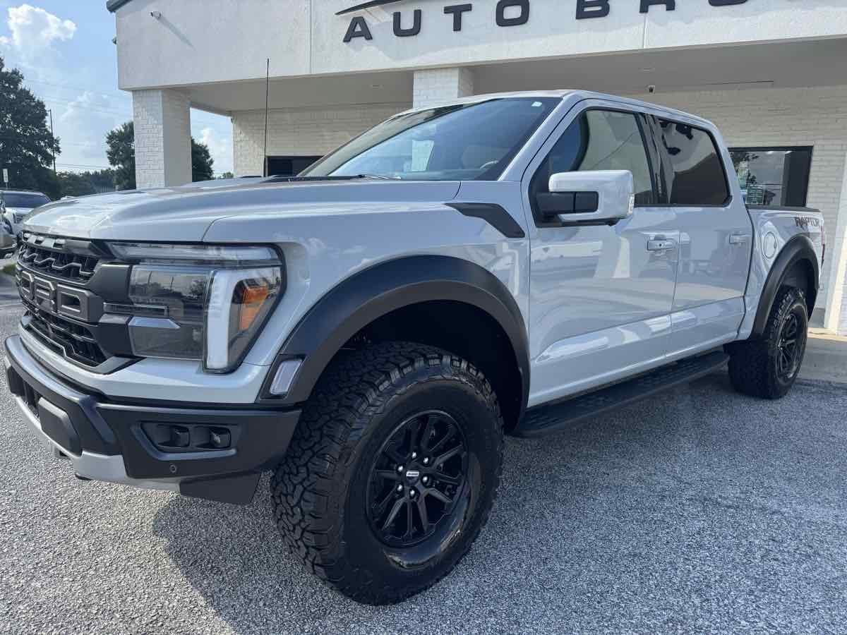 Used 2026 Ford F150 Raptor AWD/4WD image 2