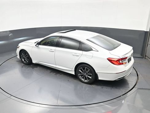 Used 2021 Honda Accord EX-L image 31