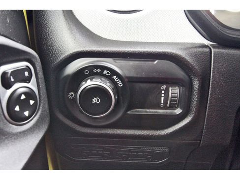 Used 2024 Jeep Wrangler Unlimited Sport AWD/4WD image 18