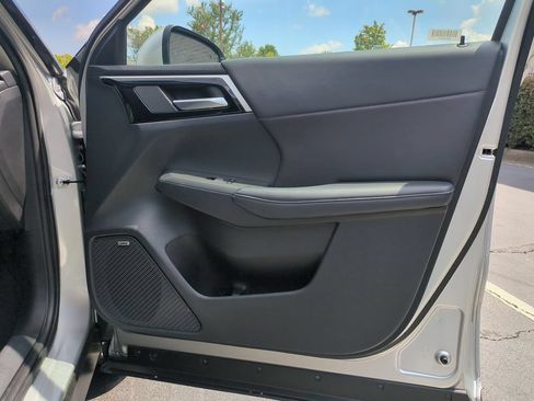 Used 2025 Mitsubishi Outlander SE AWD/4WD image 33