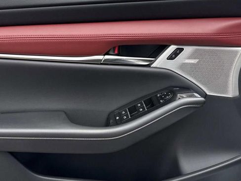 New 2026 MAZDA MAZDA3 2.5 S Hatchback w/ Premium Pkg image 23