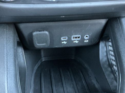 Used 2023 Chevrolet TrailBlazer ACTIV w/ Convenience Package FWD image 20