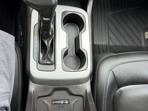 Used 2021 Chevrolet Colorado ZR2 image 35