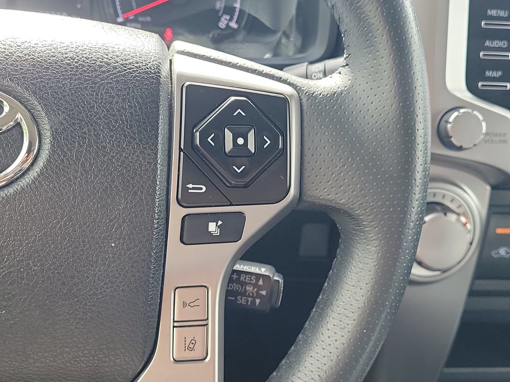 Used 2021 Toyota 4Runner SR5 Premium w/ Moonroof Package AWD/4WD image 22